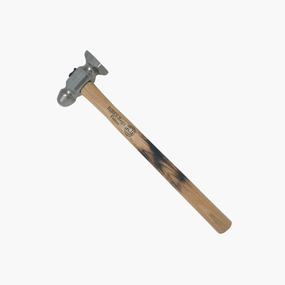 Marteau de forge Régis Ribes à tirer les pincons